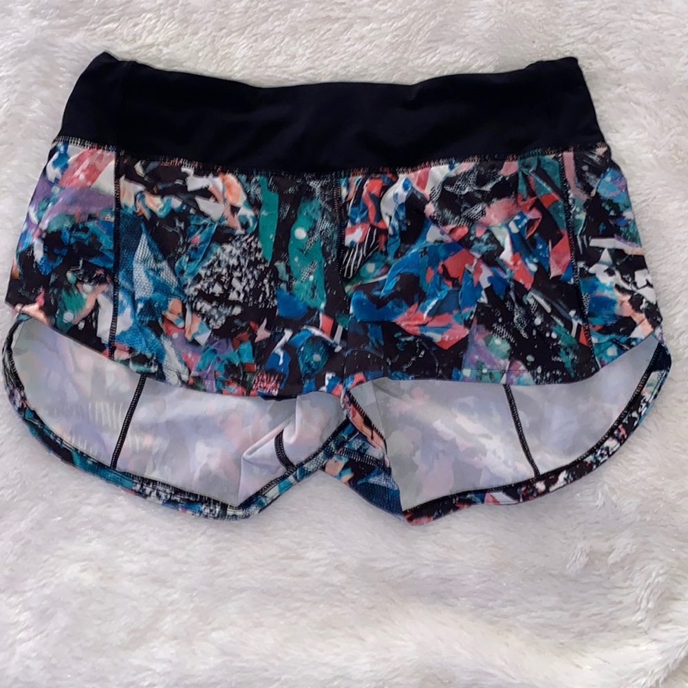 Lululemon Speed up Short, Size 4, Multicolored